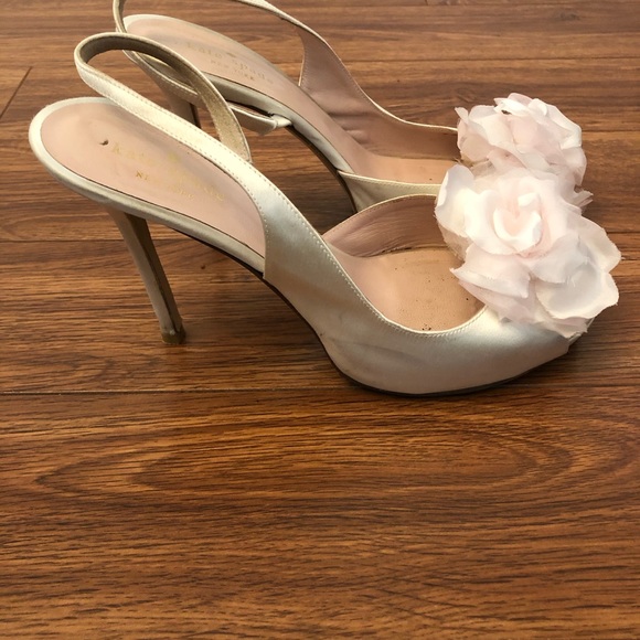 Kate Spade sling back pumps - Picture 3 of 6